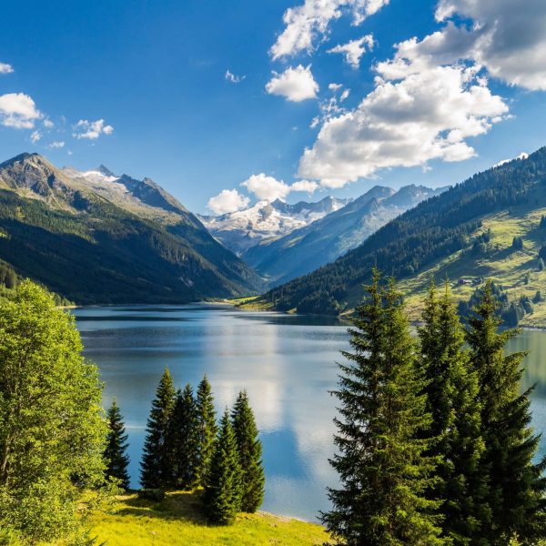 Tyrol-Austria-Zillertal-Alps-Nature-Park